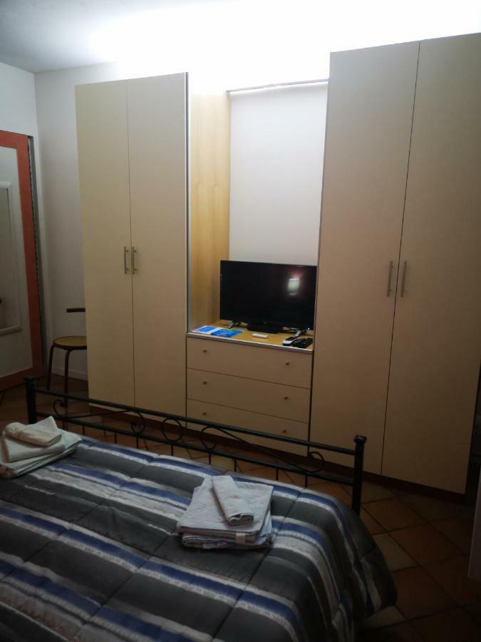 I Tre Abeti - Holiday House Vezzano Ligure Buitenkant foto